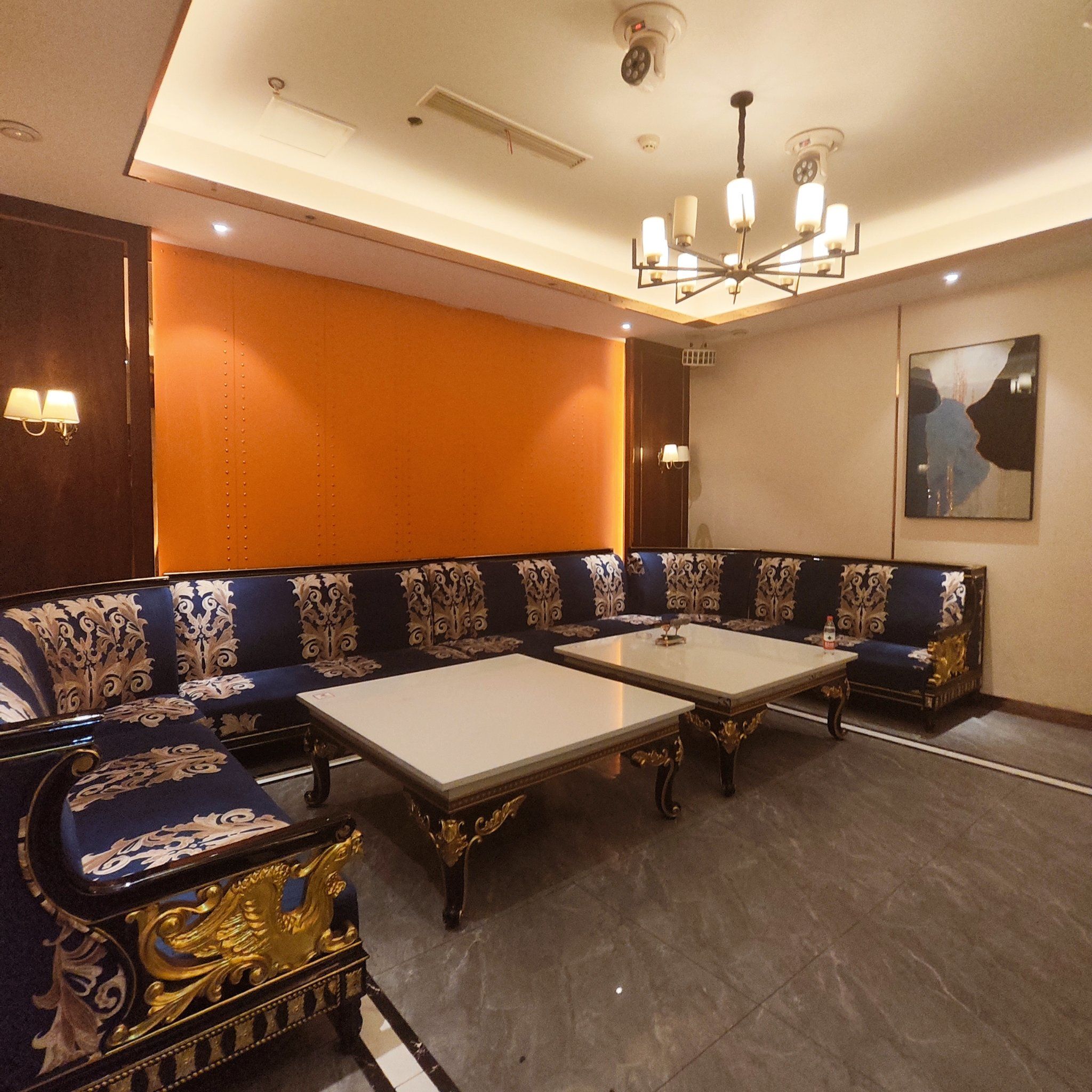 湛江商务ktv哪里有-遂溪县ktv预定